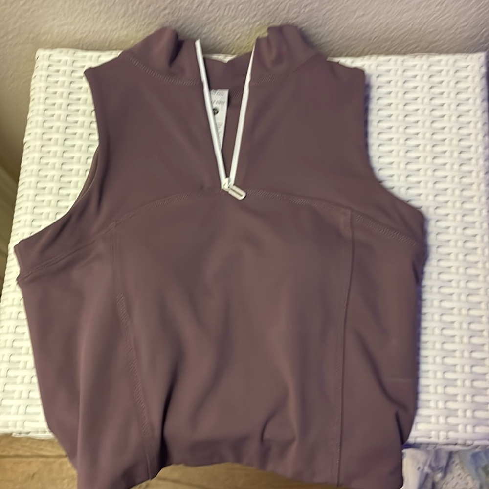 gold hinge zip up tennis top